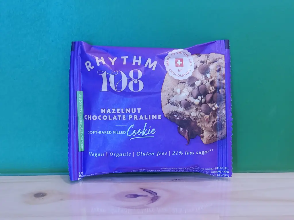 Rhythm 108 Swiss Vegan Hazelnut Chocolate Praline Soft-Baked Filled Cookie, 50g